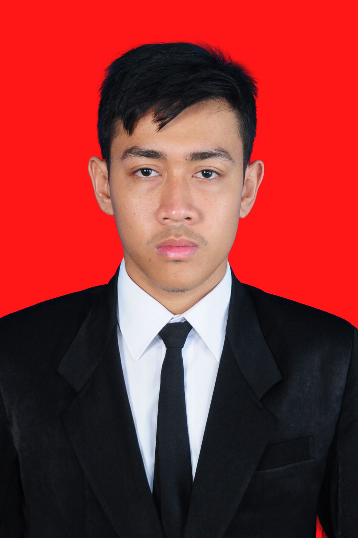 <center>GURU<br>REDI SUSANTO, S.Pd.</center>